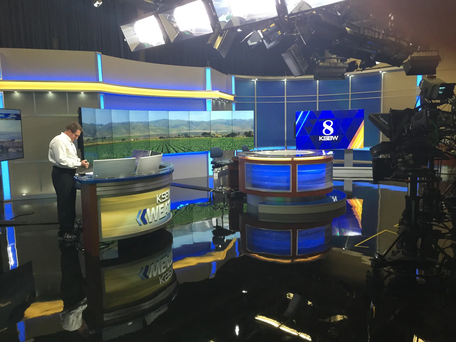 Completed KSBW studio with cameras, desks, and integrated displays